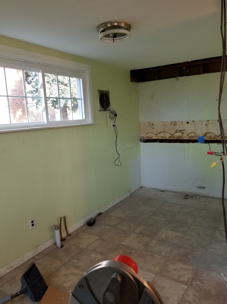 Newly remodeled kitchen.